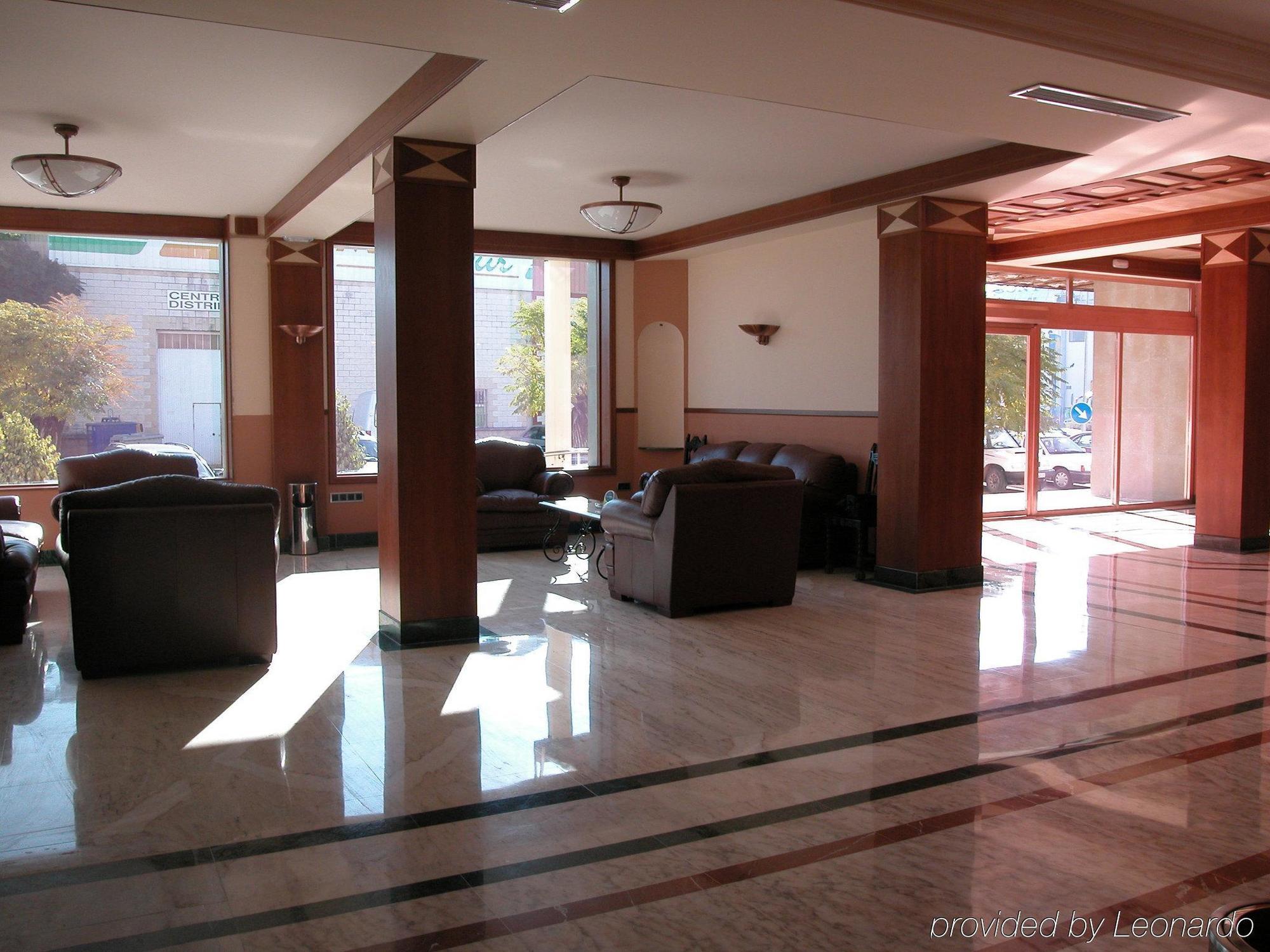 Hotel Del Val - Parking Gratuito Andujar Dalaman gambar