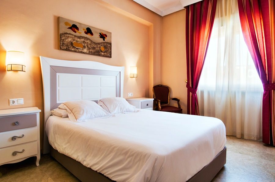 Hotel Del Val - Parking Gratuito Andujar Luaran gambar