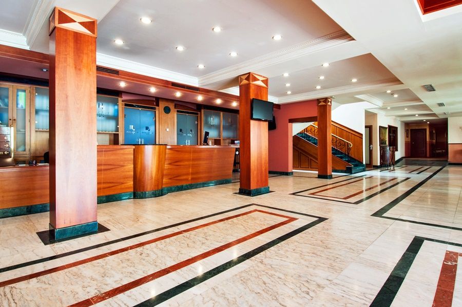 Hotel Del Val - Parking Gratuito Andujar Luaran gambar